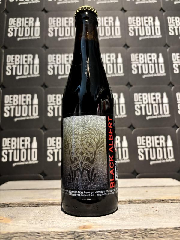 Black Albert Vintage 2024